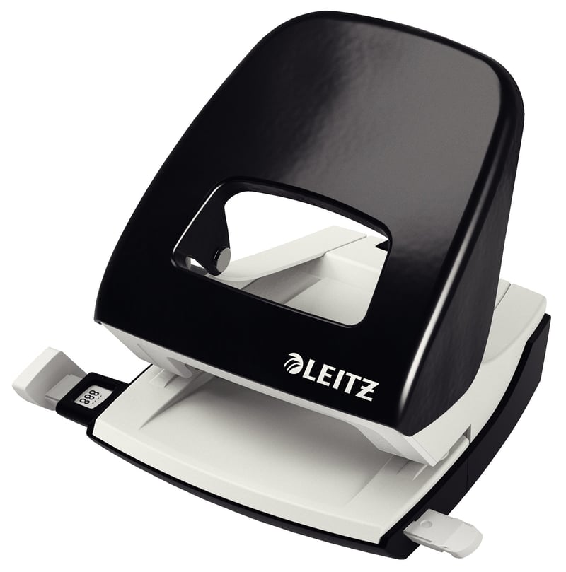 Kovová dierovačka Leitz 50080095 na 30 listov, s nastaviteľnou príložnou lištou, ergonomický dizajn, čierna