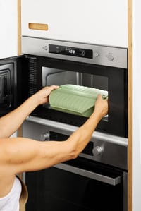 Lékué Platinum szilikon gőzölő tok zöld tálcával és receptkönyvvel, 3-4 személyes, 1400 ml 7