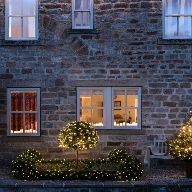 Lights4fun 60 LED-es Kerti Gömb Alakú Topiary Háló Lámpa - Kültéri, Elemes, Időzítővel, 8 Fényeffekttel, Zöld Színben