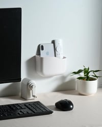 LINFIDITE 2 db öntapadó fali távirányító tartó univerzális rendező doboz fehér elefántcsont médiaboxhoz, vezérlőhöz, telefonhoz 9