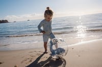 Minge de plajă gonflabilă pentru copii Little Dutch - minge de apă cu balenă 3D pentru băieți de la 2 ani - Ocean World albastru 8