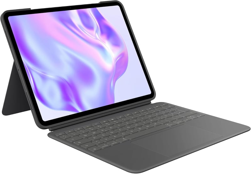 Logitech Combo Touch billentyűzetes tok iPad Pro 13" (M4/M5) 2024/2025 - QWERTZ, grafit