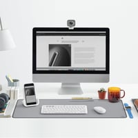 Podložka na stôl Logitech Desk Mat Studio Series 30x70 cm sivá, protišmyková, vodoodolná, veľká kancelárska podložka pod myš 6