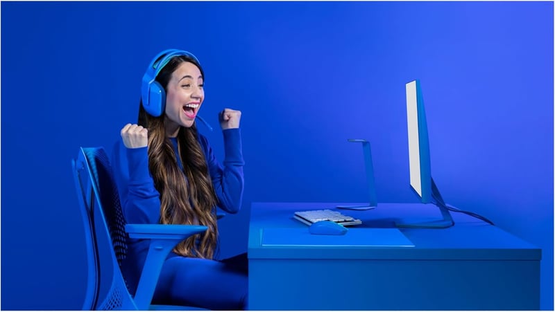 Logitech G305 LIGHT SPEED Wireless Gamer Egér 12000 DPI Szenzor Kék - G305, blue