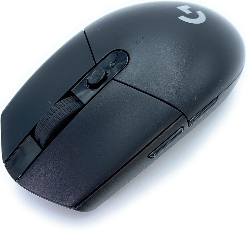 Logitech G305 LIGHT SPEED Wireless Gaming Egér 12000 DPI, 250 Óra Akkumulátor - black