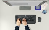 Logitech MK540 Vezeték nélküli Billentyűzet és Egér Szett, 2.4 GHz, USB Receiver, Francia AZERTY - AZERTY French Layout 2