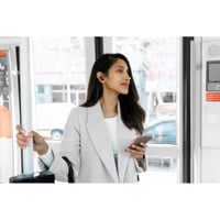 Bezdrôtové slúchadlá Logitech Zone True Wireless Bluetooth, grafitovo sivé, s mikrofónom a potlačením hluku na kancelárske použitie 2