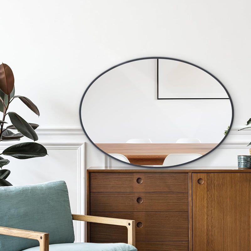 LunaMirror Ovális Fali Tükör 51x71 cm - Fekete Alumínium Kerettel, Fürdőszobába, Nappaliba, Előszobába - Modern Dekoratív Dizájn