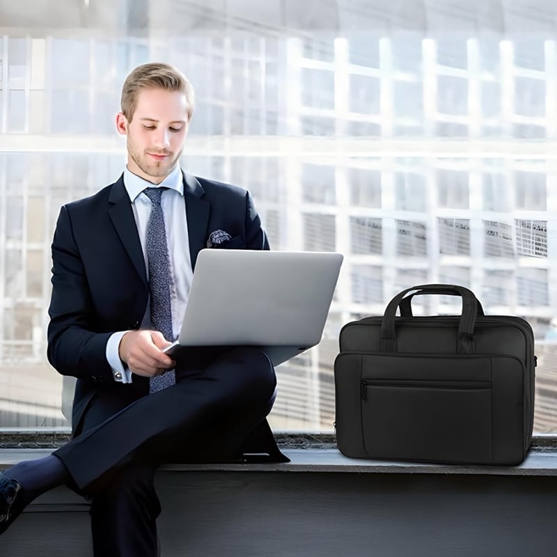 Mancro Üzleti Laptop Táska 17" - Vízálló, Bővíthető Válltáska Férfiaknak és Nőknek - Multifunkciós Notebook Táska Sok Zsebbel - Fekete