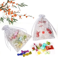 MAOOY 100 db Arany Organza Ajándéktasak 17x23 cm - Ékszertasak Húzózsinórral Esküvőre, Születésnapra - Újrahasználható Díszzacskó Mintával 2