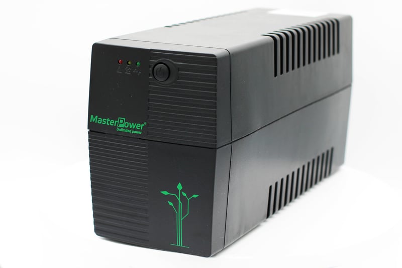 Záložný zdroj Master U-Power UPS 650 VA, stály výstupný výkon 360 W, 2 zásuvky Schuko