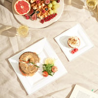 Set 40 Farfurii din Plastic Alb MATANA cu Margine Argintie (Pătrate, 2 Mărimi) - Farfurii de Petrecere Durabile, Veselă Reutilizabilă pentru Nunți, Zile de Naștere și Sărbători 2