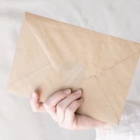 Meitaat Okrúhle priehľadné samolepiace štítky, priemer 38 mm, vodoodolné lepiace nálepky, pečate na obálky, 500 ks 3