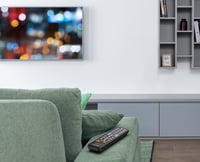 Univerzálny diaľkový ovládač Meliconi Easytel TV+ pre TV a Smart TV, čierny, rýchle tlačidlá Netflix a Home, detská poistka, jednoduché programovanie 5