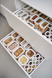 Sada 7 dóz na potraviny Mepal, biela – vzduchotesné a stohovateľné, 1x 2000 ml, 2x 1500 ml, 2x 1000 ml a 2x 425 ml, kuchynské 3
