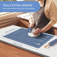Set de copt Metamorisy – Făcăleț din lemn de 38 cm + Covoraș de copt din silicon verde 60x40 cm + Racletă pentru aluat + Pensulă de bucătărie 3