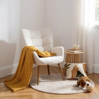 Škandinávske kreslo MEUBLE COSY s kovovými nohami v imitácii dreva, hrubým sedacím vankúšom, podrúčkami, v bielej bouclé látke, béžová farba, do obývačky 2