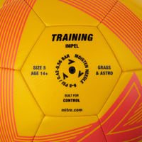 Minge de fotbal Mitre Impel L30P - Galben/Portocaliu, mărimea 5 - Minge de fotbal durabilă și stabilă dimensional 6