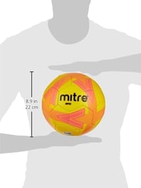 Minge de fotbal Mitre Impel L30P - Galben/Portocaliu, mărimea 5 - Minge de fotbal durabilă și stabilă dimensional 5