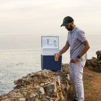 Elektrická chladiaca taška Mobicool ME27, 26 l, modrá, 12 V a 230 V, do auta, na kempovanie, na loď, ľahká, prenosná, režim Eco/Max, priehradka na kábel 5