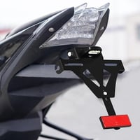 Mocoli Univerzális motor rendszámtartó hátsó lámpával és piros fényvisszaverővel fekete vázhoz, legtöbb motor modellhez 7