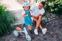 MoMi TEDI futóbicikli gyerekeknek - könnyű futókerékpár lányoknak és fiúknak - Pink 2