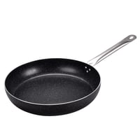 Panvica Moneta Etnea Pro 36 cm s nerezovou rukoväťou, čierna 1