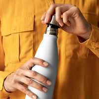 Mont-Clair Rozsdamentes Acél Termosz 500ml - Hőszigetelt Kulacs, BPA-mentes, 24 Órás Hideg/12 Órás Meleg Italtartó, Szivárgásmentes, Fehér 5