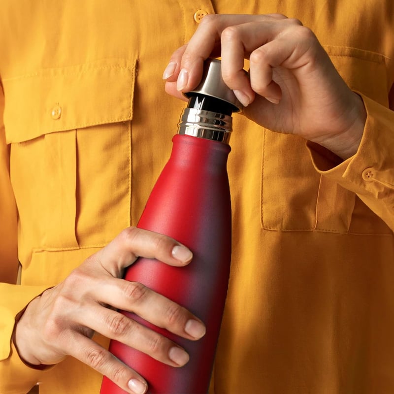 Mont-Clair Rozsdamentes Acél Termosz 500ml - Piros Hőszigetelt Kulacs, 24 Órás Hideg/12 Órás Meleg Italtartó, BPA-mentes, Szivárgásmentes Iv