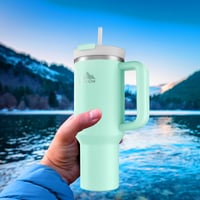 Termosový pohár Mont-Clair so slamkou 1,2 l – Matcha zelená – Nepriepustný, bez BPA, chladenie 10 hodín, udržanie ľadu 48 hodín, s viečkom 6