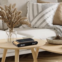 Ceas deșteptător MOOOV 477349 cu încărcător wireless, inducție 15W și port USB-C, afișaj temperatură, design cu aspect de lemn 7
