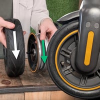MOOVMOOV Tömlő Nélküli Gumiabroncs 10" Ninebot G30 Max Rollerhez - 60/70-6.5 Méretű Defektgátló Géllel és Szeleppel 4