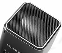 Prenosný reproduktor MusicMan Mini Soundstation s MP3 prehrávačom – čierny 4