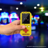 MY ARCADE Pac-Man Pixel Player oficiálne licencovaná prenosná arkádová konzola na kľúče pre deti aj dospelých 2