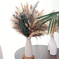 Decorațiune din iarbă de pampas Naunauya - Aranjament verde de masă din iarbă de pampas cu eucalipt - Flori artificiale uscate pentru decor boho în sufragerie și dining 7