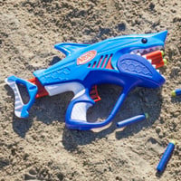 Detská penová pištoľ Nerf Junior Wild Sharkfire Easy Play – súprava 8 penových nábojov 8