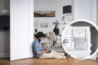 NETGEAR EX6120 AC1200 WiFi pojačivač signala i repetitor - Dual Band, 1200 Mbps, 20 uređaja, 60m² pokrivenost, kompaktan dizajn, Ethernet priključak 2