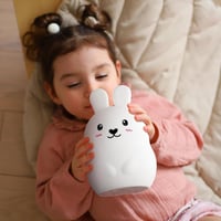 Nice Dream Nyúl Éjszakai Lámpa Gyerekeknek, 9 Szín Szilikon Hálólámpa Távirányítóval és Időzítővel 9