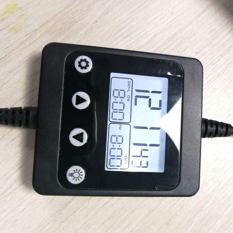 Nicoone Akvárium LED Időzítő és Fényerőszabályzó - 8 Programozható Csoport, Napkelte/Napnyugta Szimuláció, Automata Világításvezérlés Halakh
