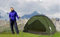 Jednomiestny kempingový stan Night Cat – nepremokavý, ľahký turistický stan s jednoduchou stavbou, tmavozelený, samonosný dizajn 2