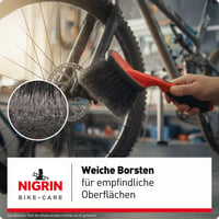 Kefa na umývanie bicyklov NIGRIN Bike Care – mäkké štetiny, veľká plocha kefy, nárazuvzdorná a protišmyková rukoväť, čierno-červená, 1 ks 4