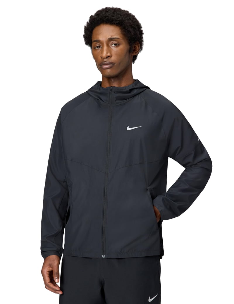 Pánska bežecká bunda Nike Miler – čierna – veľkosť S