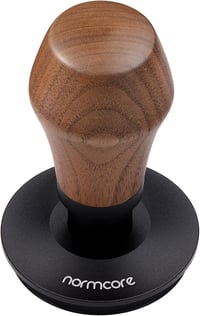 Normcore 53.3mm Eszpresszó Kávétömörítő V4 - Rugós Tamper Titán Bevonattal, Bordázott Alap, Amerikai Diófa Fogantyú 5