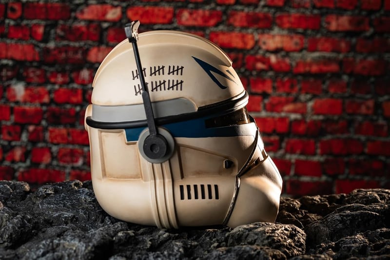 Novanime Rex Sisak - Star Wars Cosplay Jelmez Maszk Részletgazdag Gyűjtői Darab, PVC Anyagból, 20-24,4 Hüvelykes Fejméret