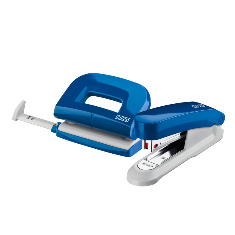 Set de birou Novus – capsator E 15 și perforator E 210, cu 1000 de capse nr. 10, albastru
