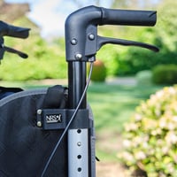 Rollator cu 3 roți NRS Healthcare Freestyle, 5 kg – auriu-șampanie 3