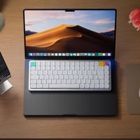 Bezdrôtová mechanická klávesnica NuPhy Air75 V3, 75% low-profile, biela, spínače Brown Nano, hot-swap, Bluetooth/2,4 GHz/USB-C, s otočným ovládačom 8