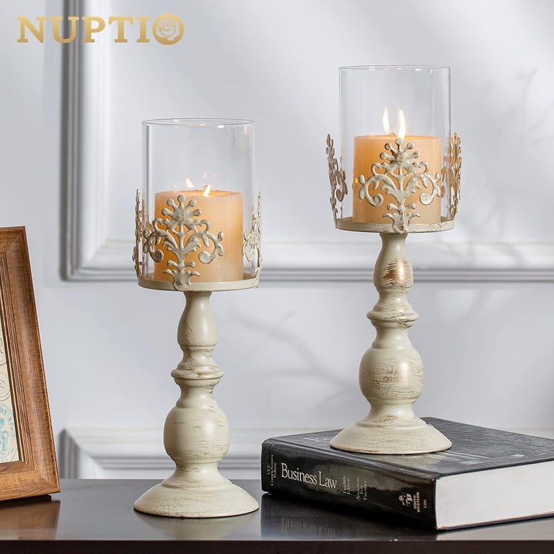 Nuptio Vintage Gyertyatartó Üvegbúrával - Antik Fém Asztali Dekoráció Esküvőre, Rendezvényekre - 33 cm Magas Krém Színű Gyertyatartó Szett (