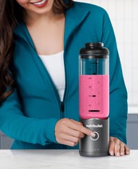 NutriBullet Flex 590ml hordozható smoothie mixer USB-C, jégzúzó, BPA-mentes pohár 7