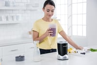 NutriBullet Original 600 Personal Turmixgép és Smoothie Készítő 600W Fekete NB603DG Tartozékokkal 5